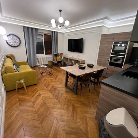 Private Apartments - Champs-Elysees Paris Exterior photo