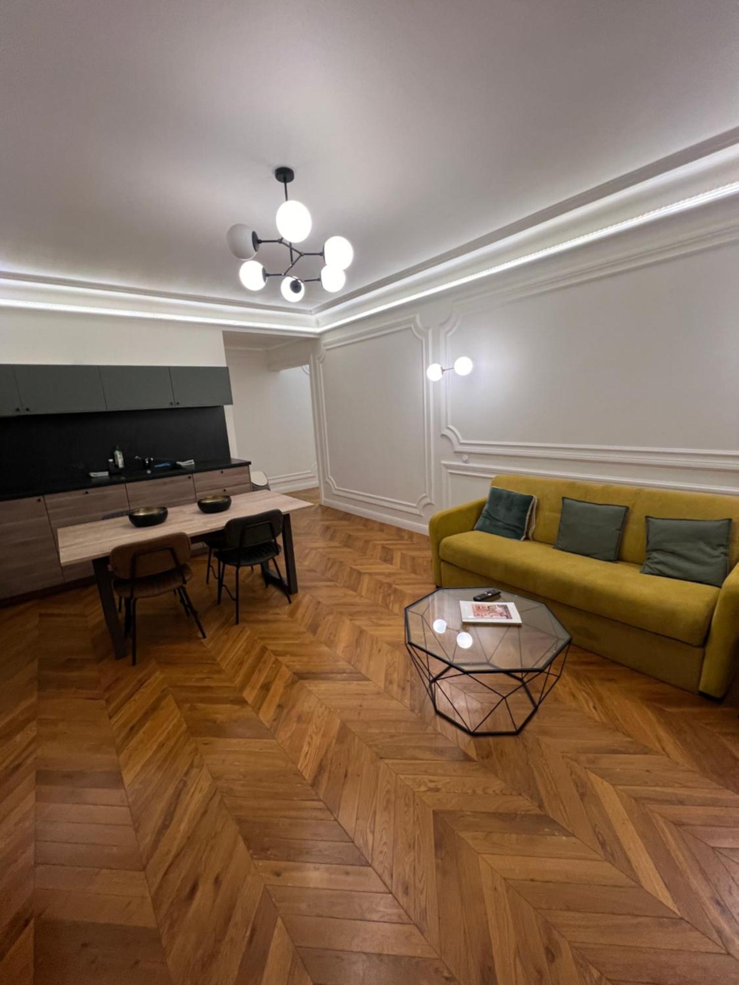 Private Apartments - Champs-Elysees Paris Exterior photo
